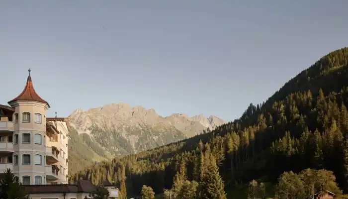 TraumhotelAlpina